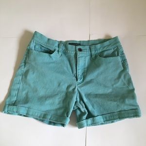 Ralph Lauren women's shorts, Size 6.